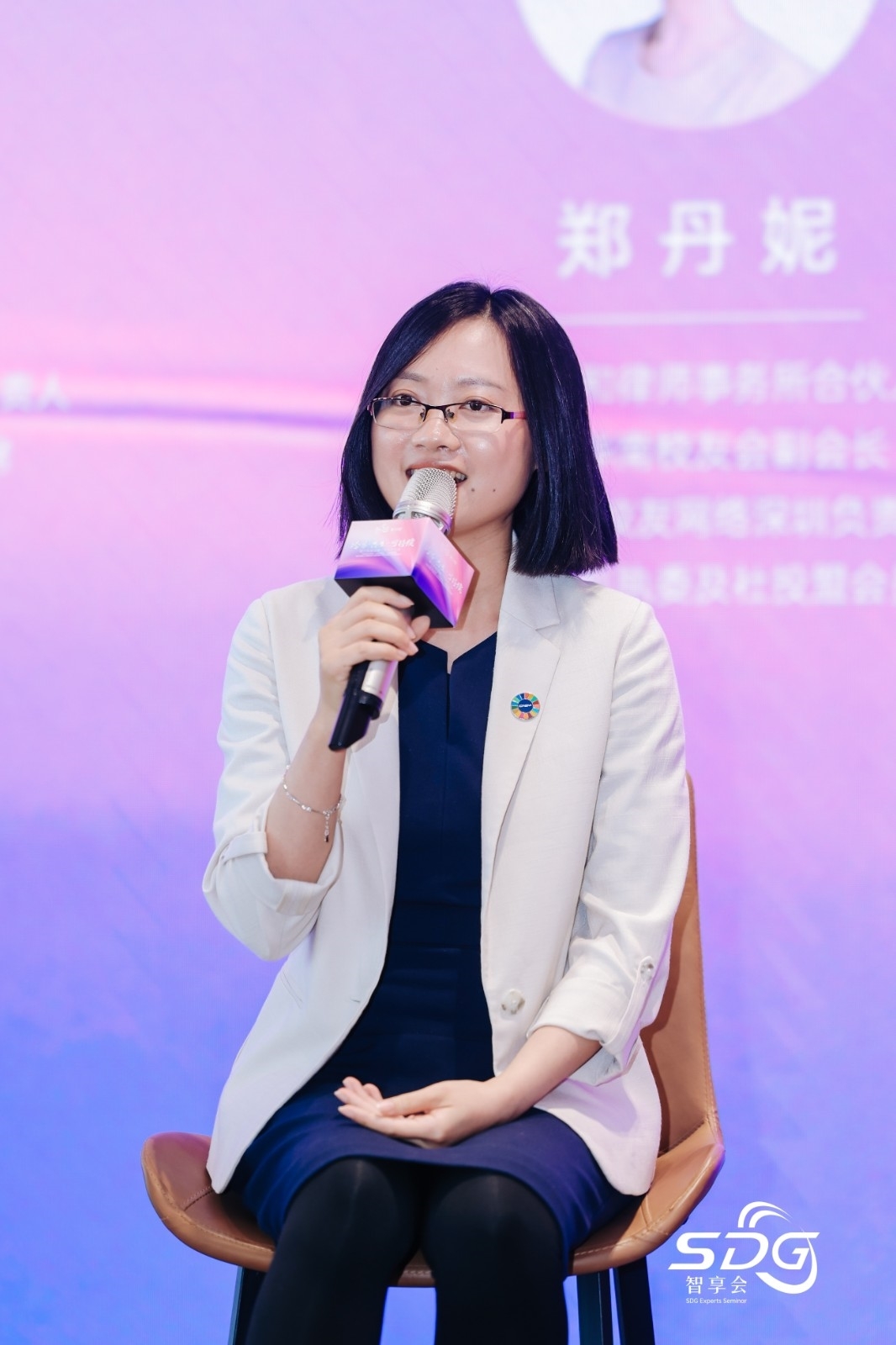 e3721c9a4092b146f0d4daf35e93a63.jpg