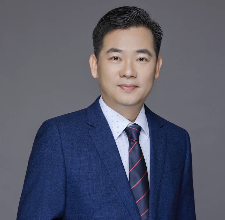 广州 陈滨宏-半身.png